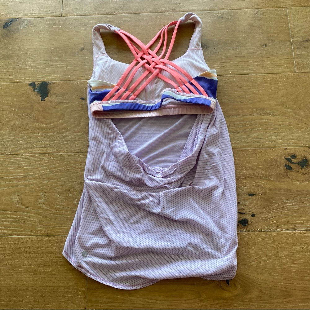 Lululemon Free to Be bra tank size 6 lavender